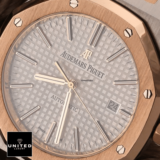 Audemars Piguet Automat?c White Dial Replica close analog view