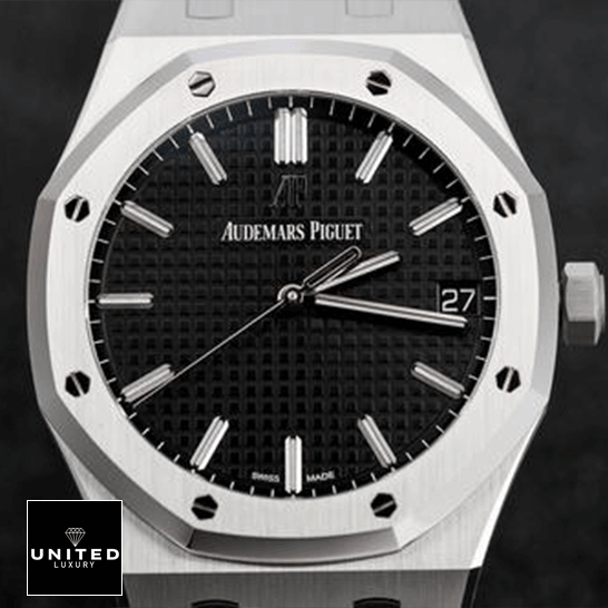 Royal Oak Selfwinding Replica 4 Audemars Piguet Royal Oak 15500ST.OO_.1220ST.03 Black Dial Replica black background