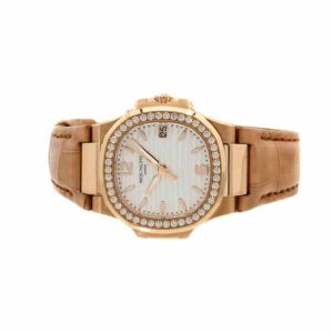 patek-philippe-nautilus-7010r-011-2-600x600