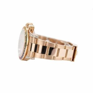 rolex-daytona-cosmograph-rainbow-crystals-bezel-116519-1221-600x600